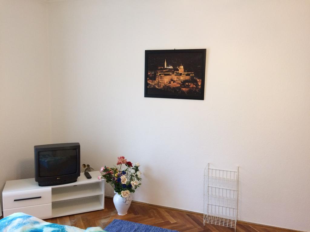 Irisz Apartman Budapest Ngoại thất bức ảnh